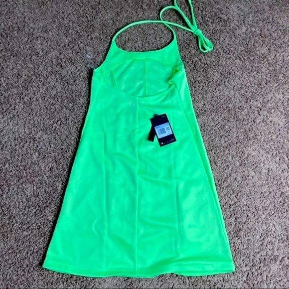 lime green nike dress W NSW ICON CLASH DRESS 